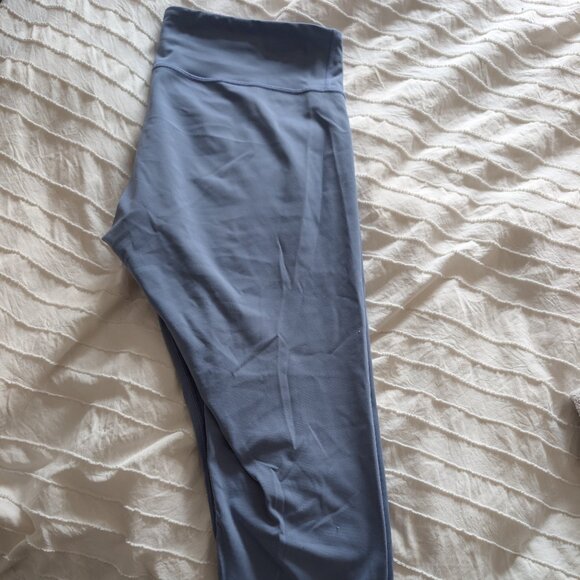 Lululemon light blue leggings - Picture 1 of 2